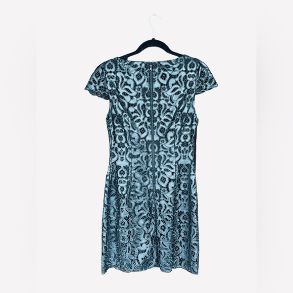 Alice + Olivia 'Penni' black faux leather cap sleeve dress - Picture 2 of 4